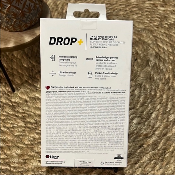 Samsung Galaxy S21 5G Case - Picture 8 of 9